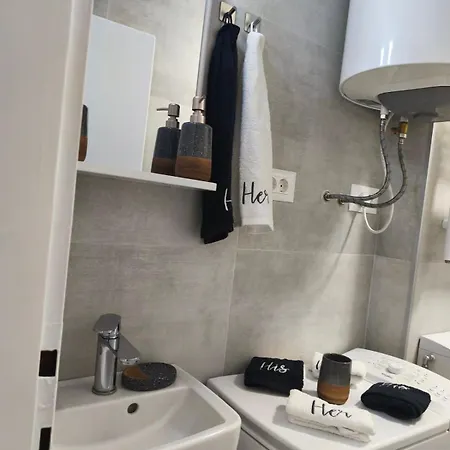 Bedroom In Aerodrom Near Center Of The *