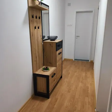 Apartament Bedroom In Aerodrom Near Center Of The *